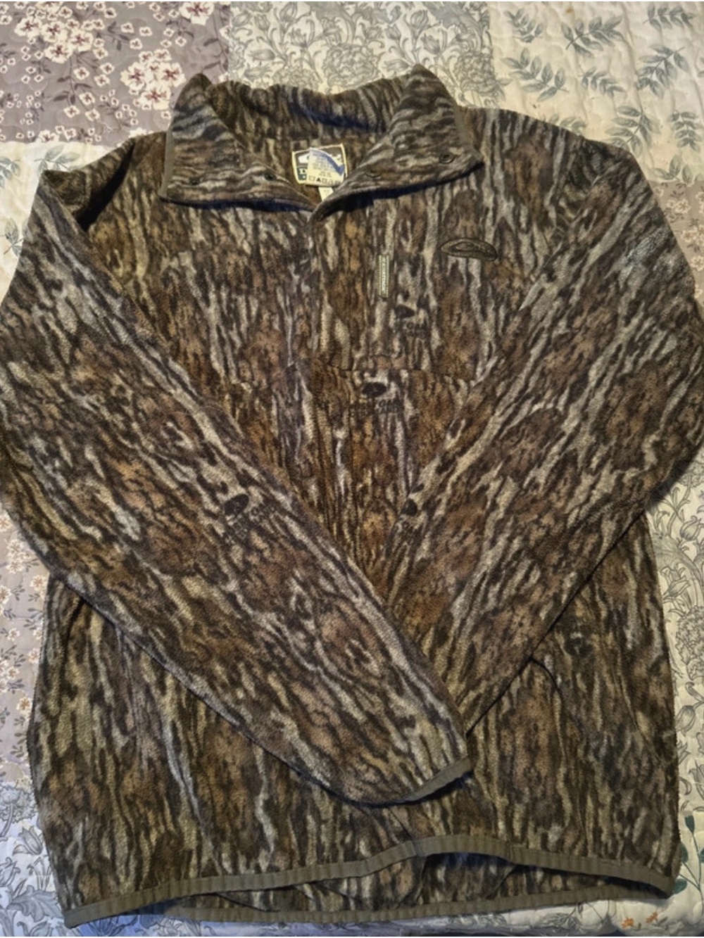 Drake Men’s Zip-Up Fleece Sweater in Brown Camo Pattern
